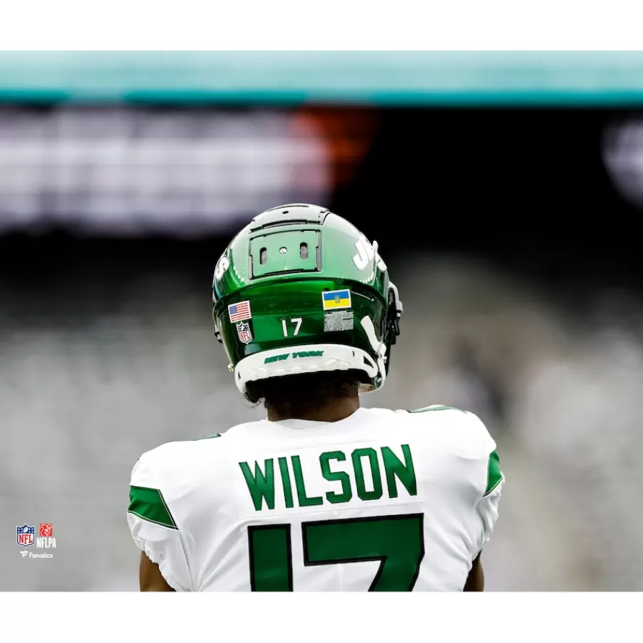 New York Jets Photos | Prints & Artwork^Garrett Wilson Unsigned Pre-Game Warm Up Photograph